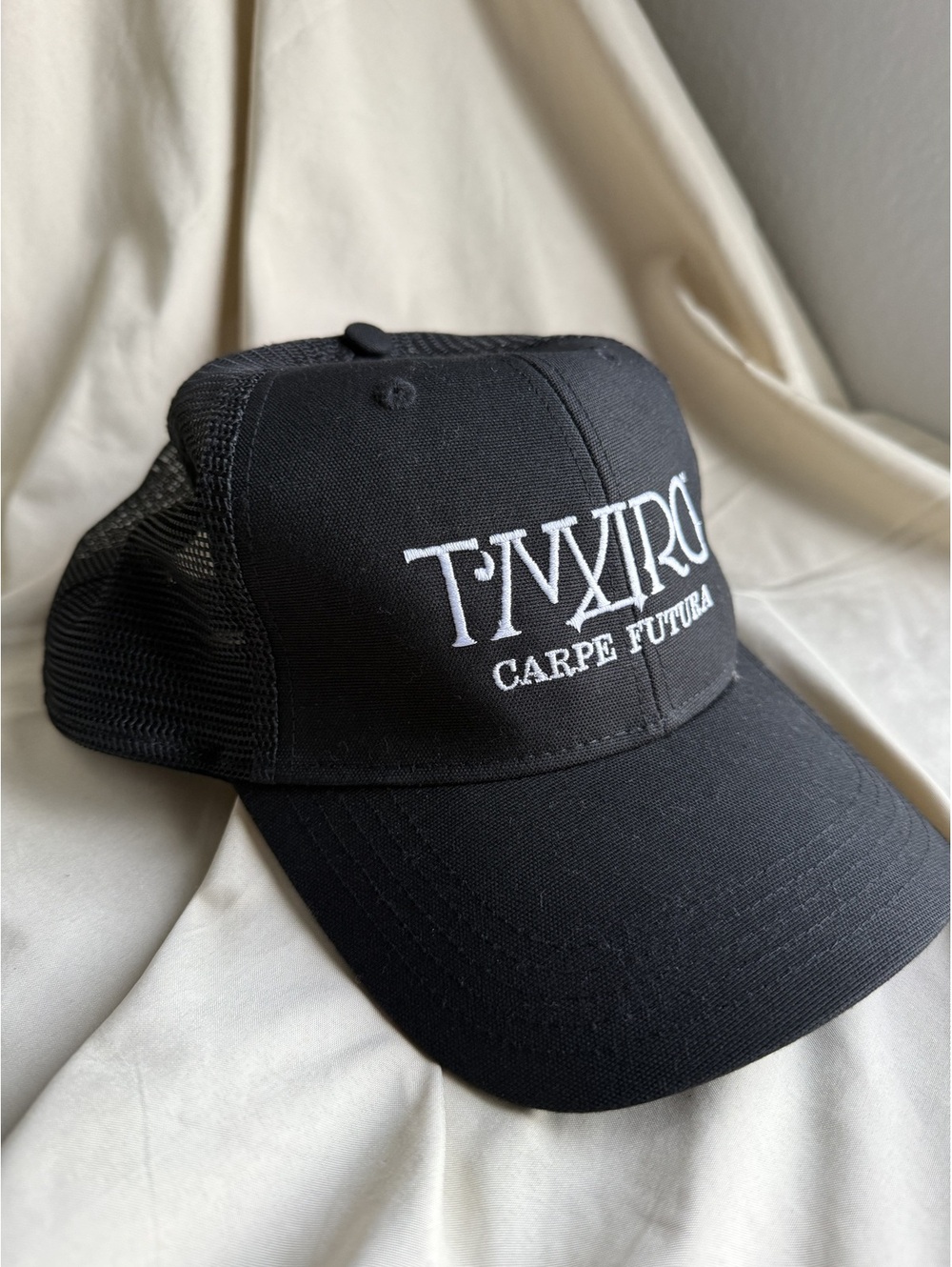 Carhartt TVXIRO Carpe Futura Trucker Hat Black‎ Mesh Snapback OS